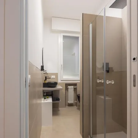 Luxury Station Gæstehus Bologna