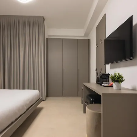 Luxury Station Guest house