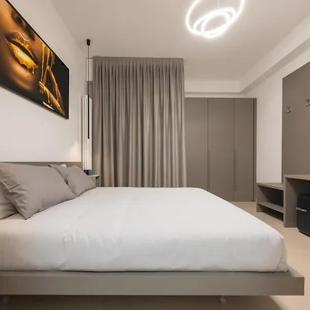Luxury Station Bologna