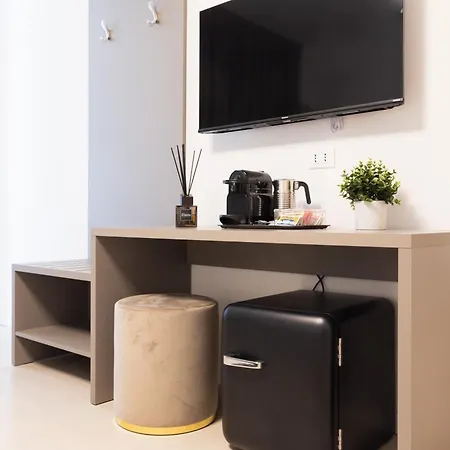 Luxury Station *