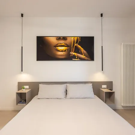 Luxury Station Gæstehus Bologna